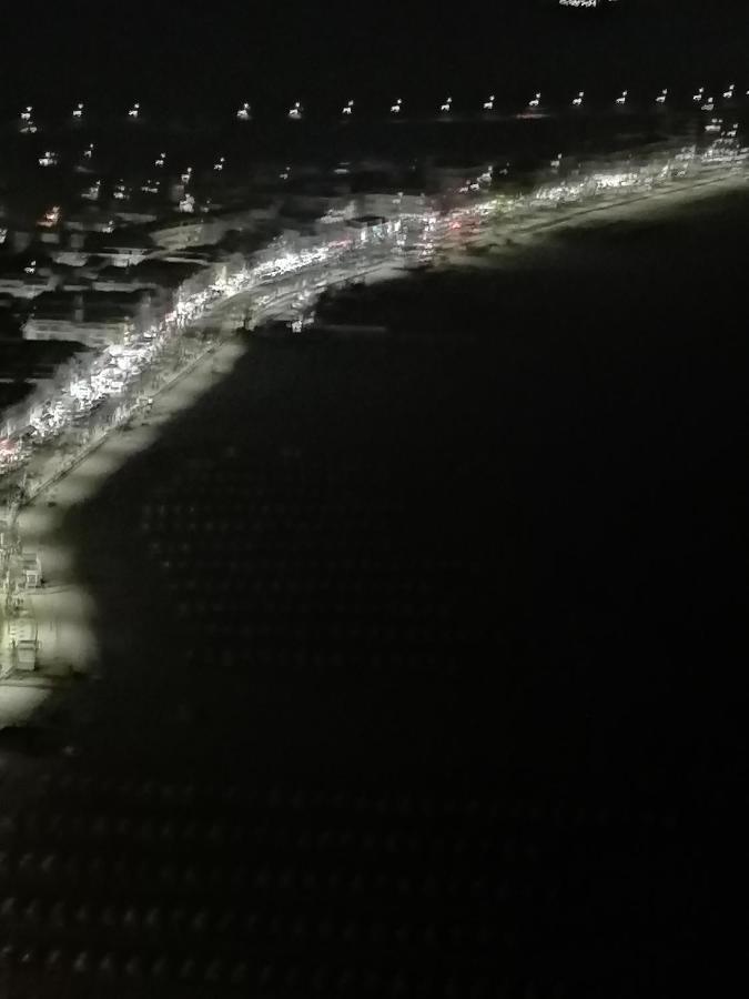 Alojamento Praia E Mar 纳扎雷 外观 照片